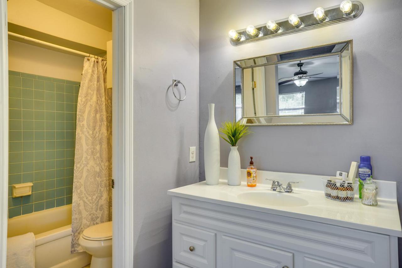 Family-friendly With Private Hot Tub!